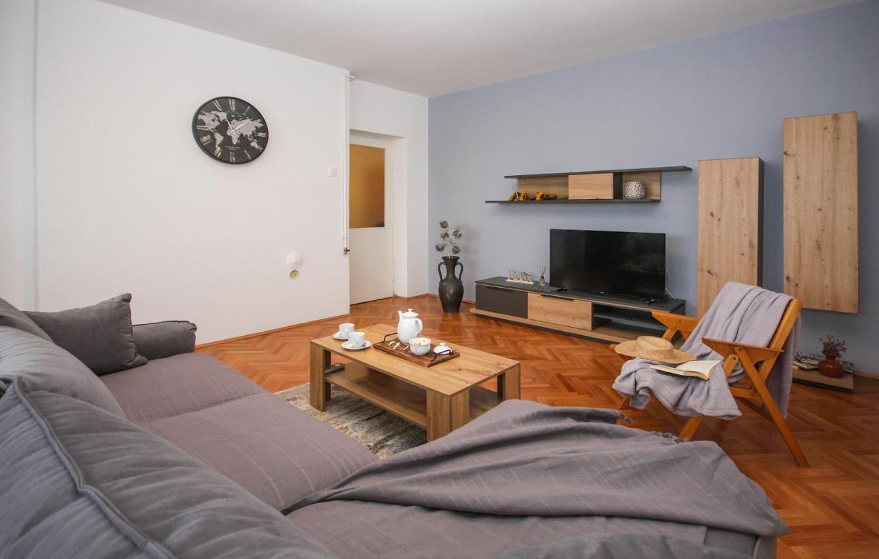 Apartman Nonno Pula Exterior photo