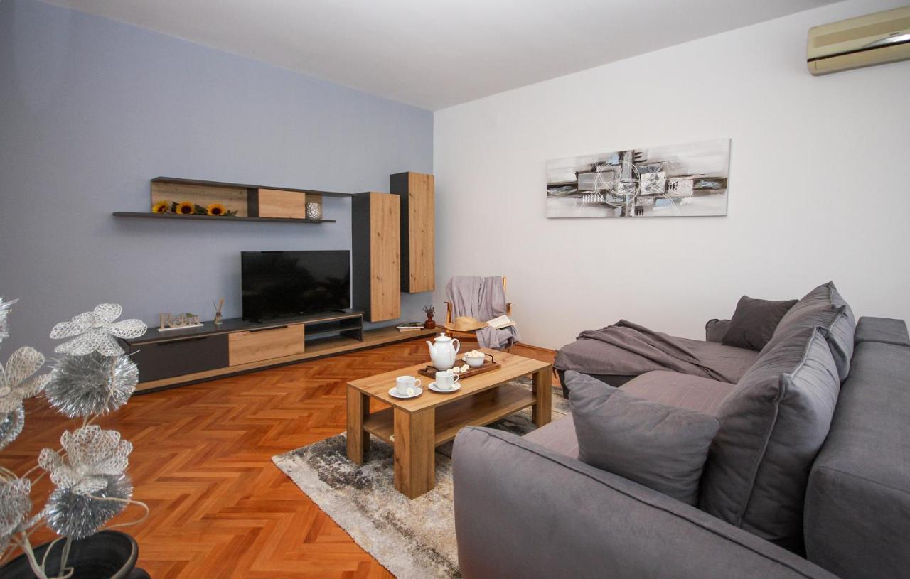 Apartman Nonno Pula Exterior photo